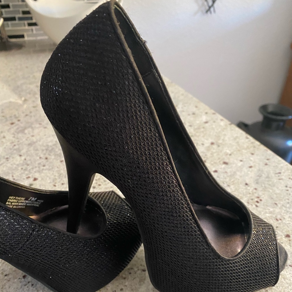 Gorgeous brand new heels